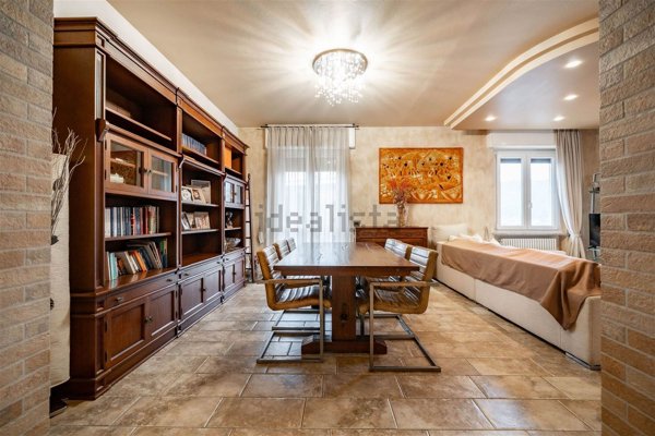 appartamento in vendita a Lecco in zona Acquate