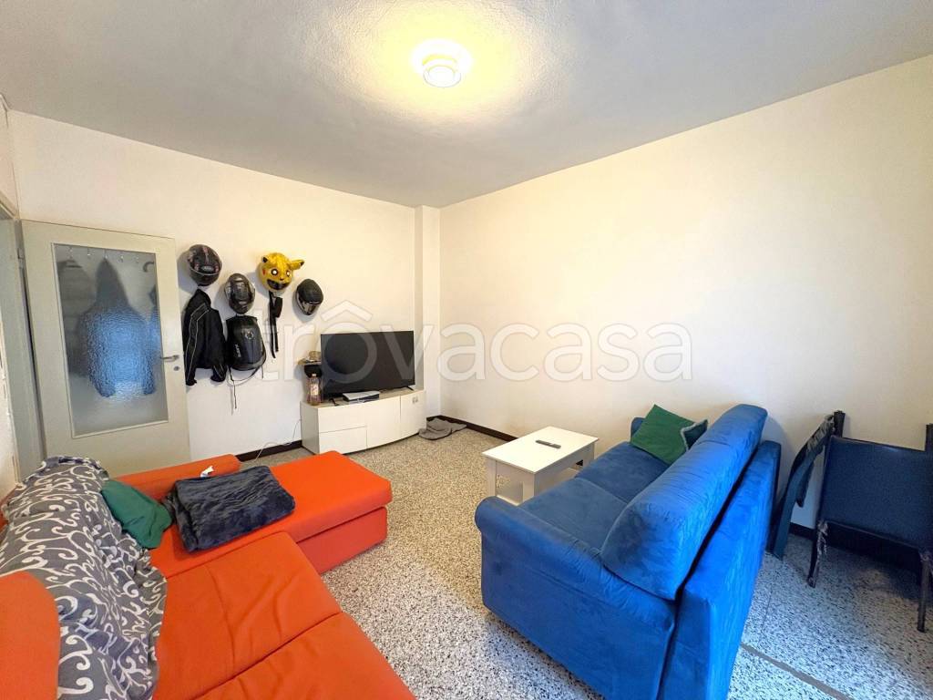 appartamento in vendita a Lecco in zona Maggianico