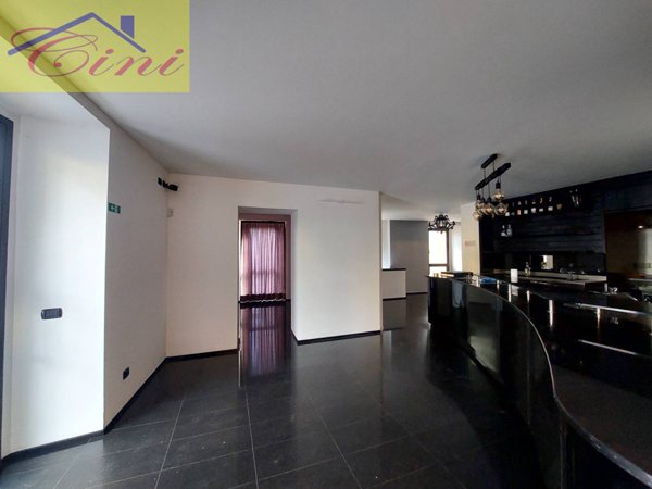 villa in vendita a Lecco in zona Castello
