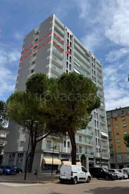 appartamento in vendita a Lecco in zona Santo Stefano