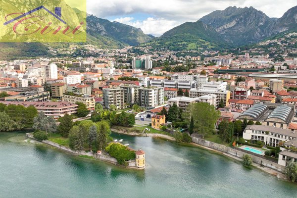 appartamento in vendita a Lecco in zona Pescarenico