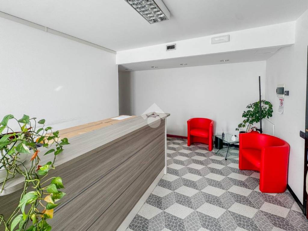 ufficio in vendita a Lecco