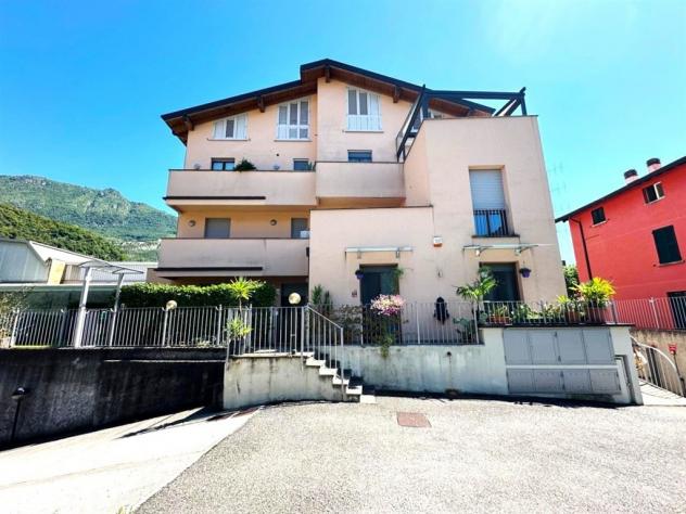 appartamento in vendita a Lecco in zona Germanedo