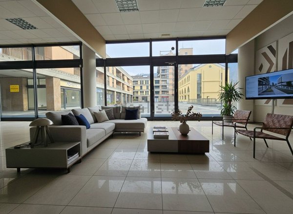 ufficio in vendita a Lecco