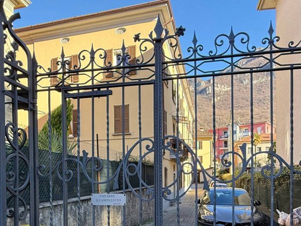 appartamento in vendita a Lecco in zona Maggianico