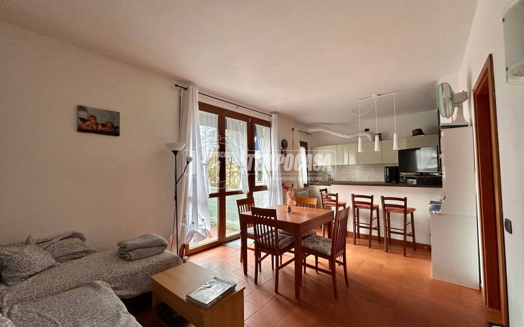 appartamento in vendita a Lecco in zona Caleotto