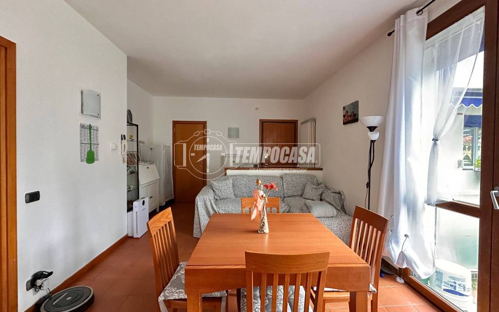 appartamento in vendita a Lecco in zona Caleotto