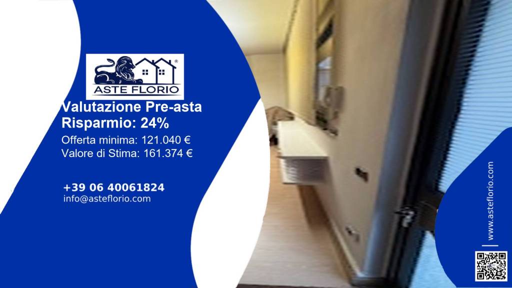 negozio in vendita a Lecco in zona Lecco Centro