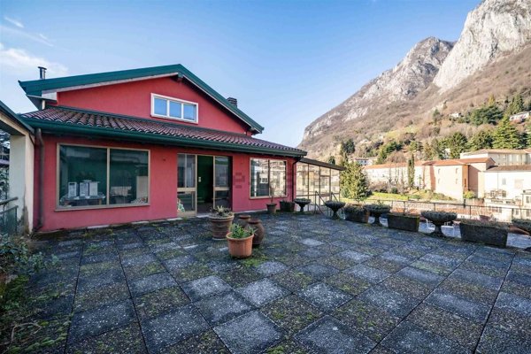 appartamento in vendita a Lecco in zona Bonacina