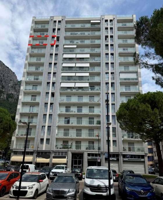 appartamento in vendita a Lecco in zona Viale Turati
