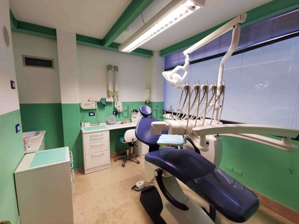 ufficio in vendita a Lecco