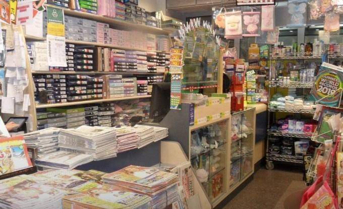 negozio in vendita a Lecco in zona Laorca