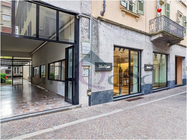 ufficio in vendita a Lecco in zona Lecco Centro