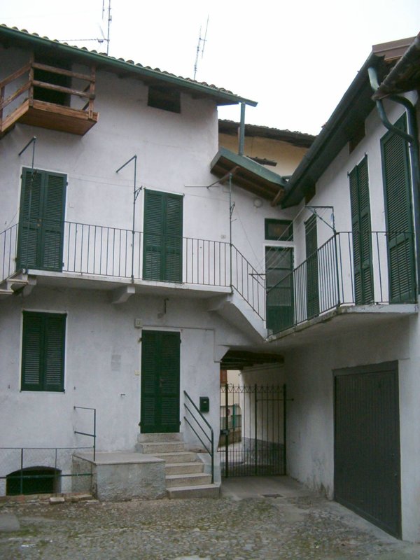casa indipendente in vendita a Lecco in zona Maggianico