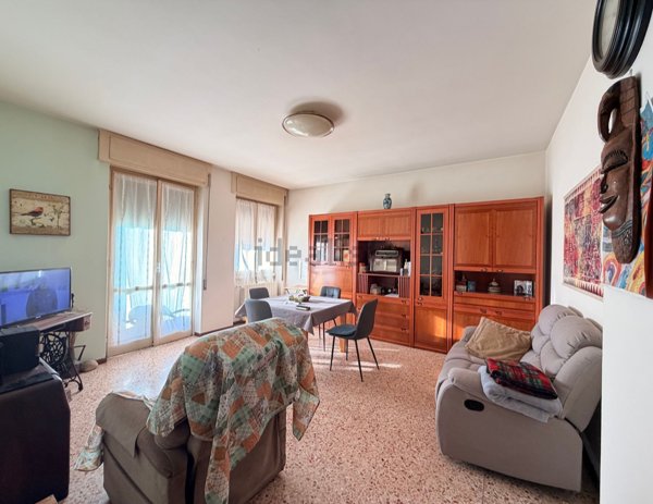 appartamento in vendita a Lecco in zona Belledo