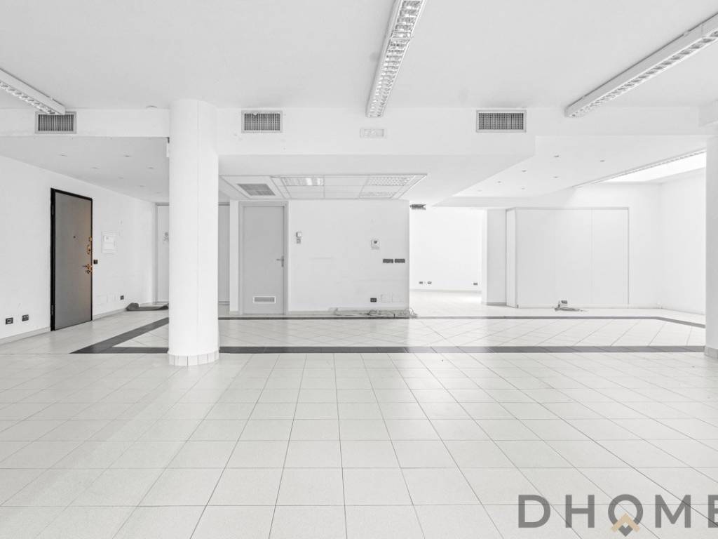 appartamento in vendita a Lecco in zona Lecco Centro