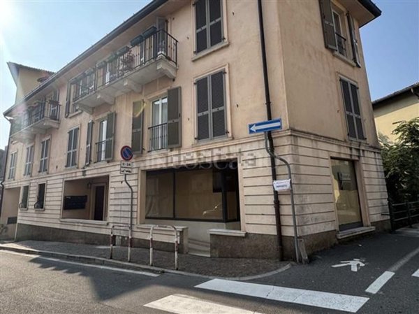 negozio in vendita a Lecco in zona Viale Turati