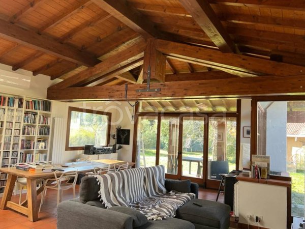 casa indipendente in vendita a Lecco in zona Maggianico