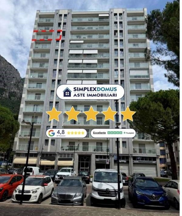 appartamento in vendita a Lecco in zona Viale Turati