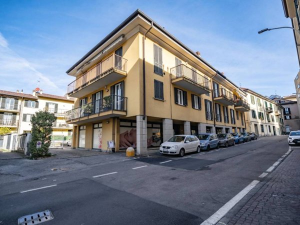 appartamento in vendita a Lecco in zona Lecco Centro