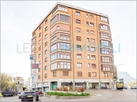 ufficio in vendita a Lecco in zona Lecco Centro