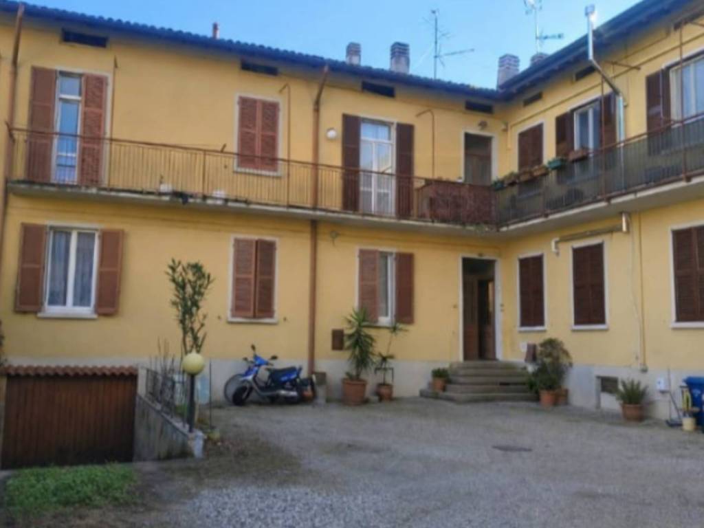 casa indipendente in vendita a Lecco in zona Pescarenico