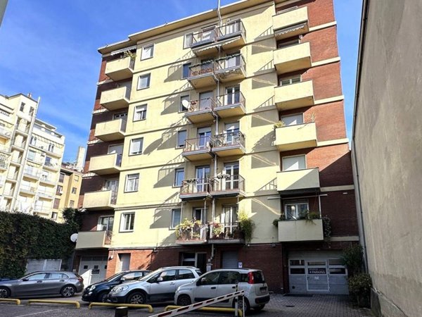 appartamento in vendita a Lecco in zona Lecco Centro
