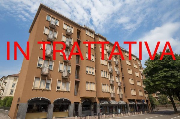 ufficio in vendita a Lecco in zona Lecco Centro