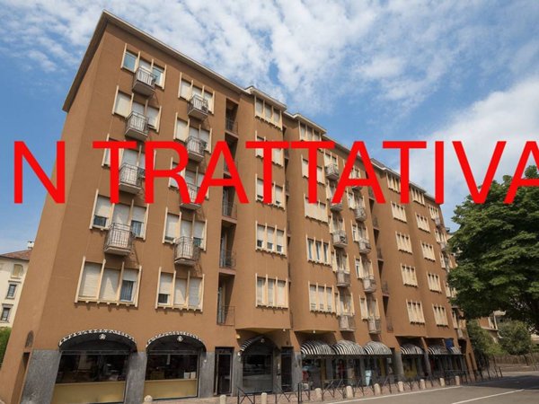 appartamento in vendita a Lecco in zona Lecco Centro