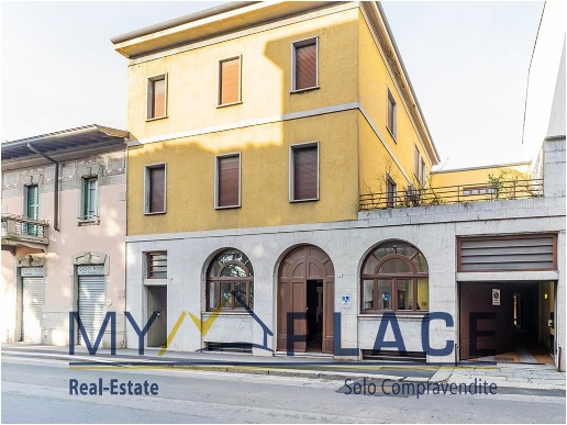 casa indipendente in vendita a Lecco in zona Lecco Centro
