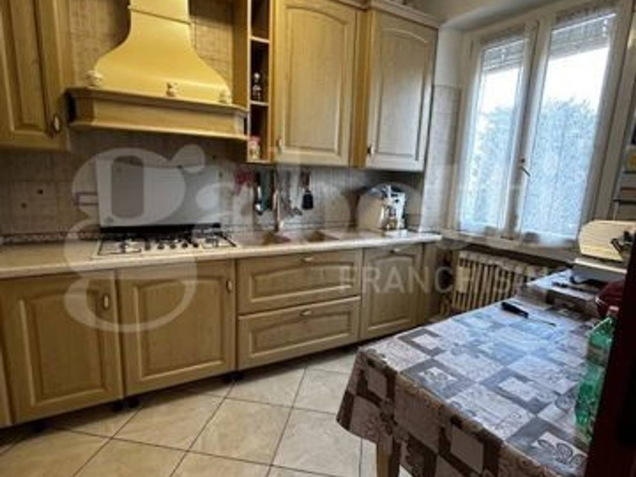 appartamento in vendita a Lecco in zona Caleotto