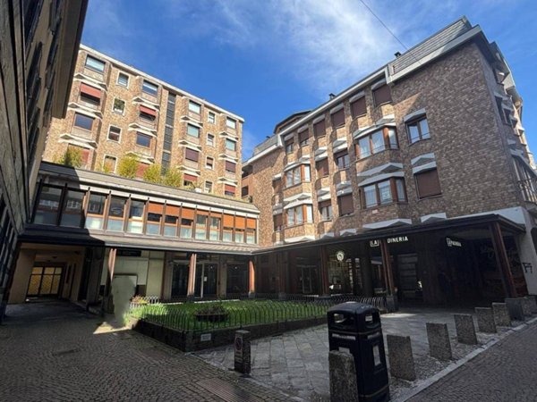 appartamento in vendita a Lecco in zona Lecco Centro