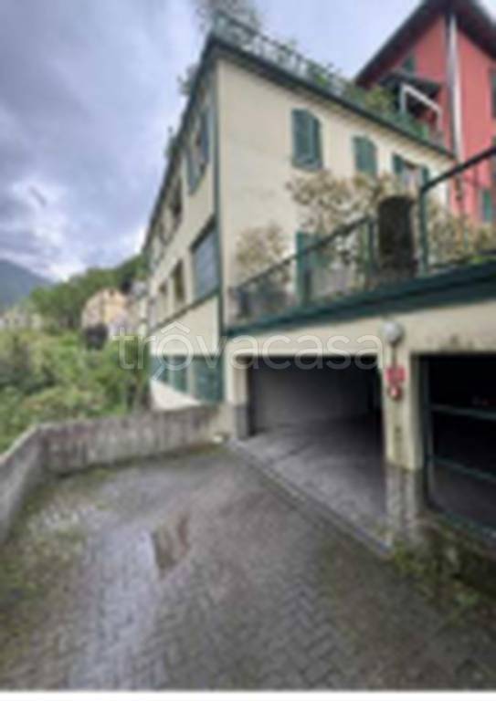 appartamento in vendita a Lecco in zona Rancio