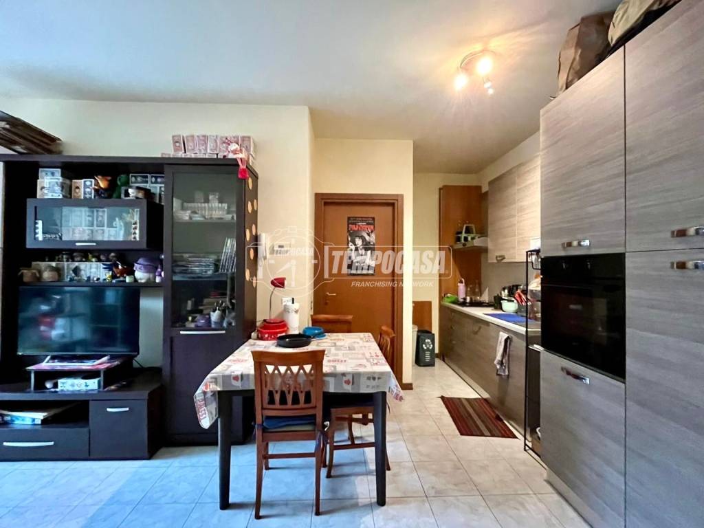 appartamento in vendita a Lecco in zona Pescarenico