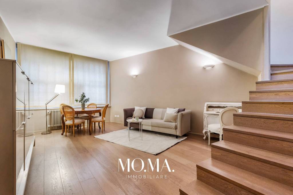 appartamento in vendita a Lecco in zona Lecco Centro