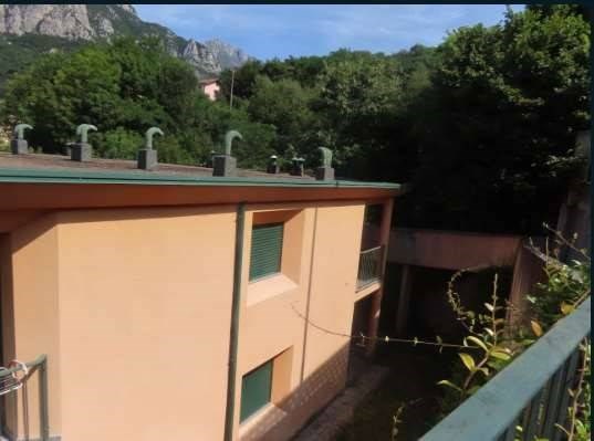 appartamento in vendita a Lecco in zona Bonacina