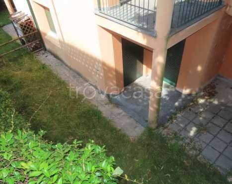appartamento in vendita a Lecco in zona Bonacina