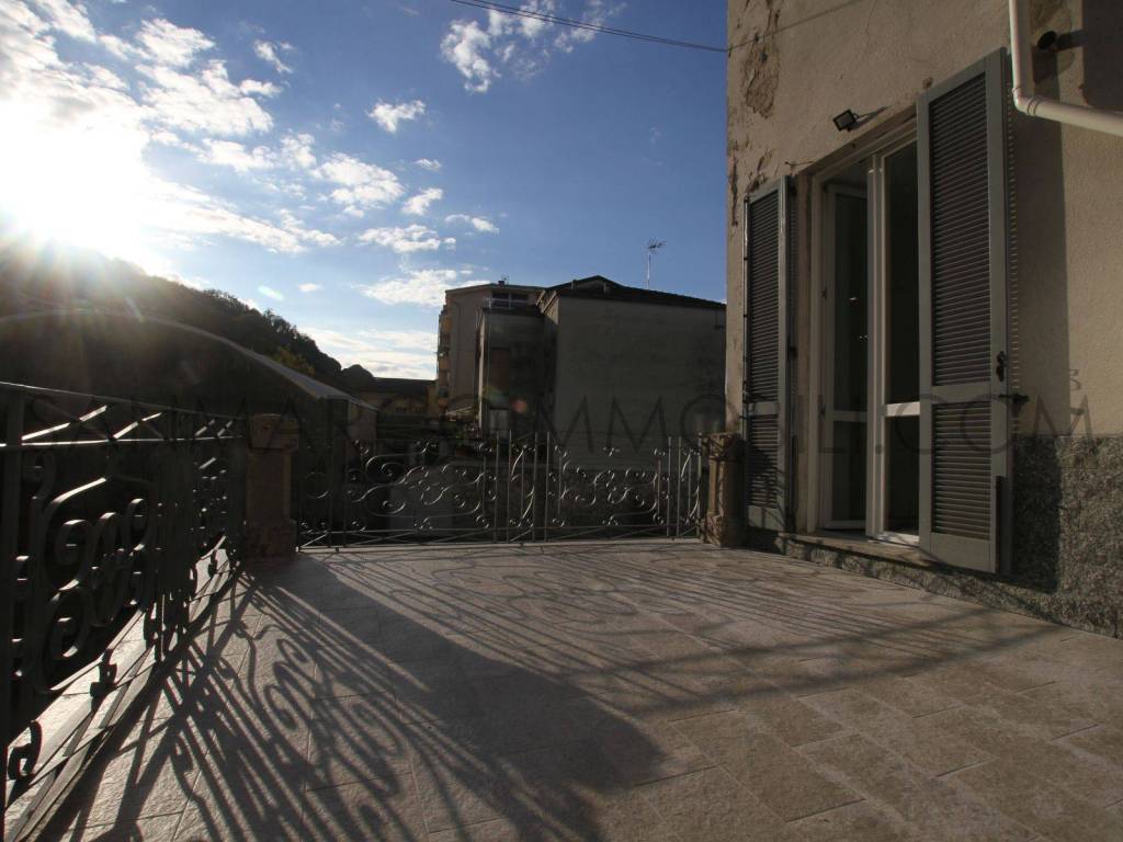 appartamento in vendita a Lecco in zona Chiuso