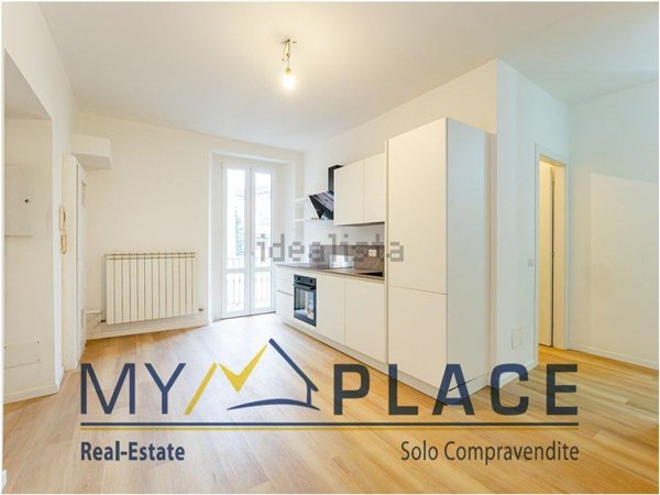 appartamento in vendita a Lecco in zona Lecco Centro