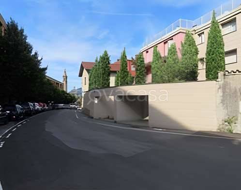 appartamento in vendita a Lecco in zona Castello