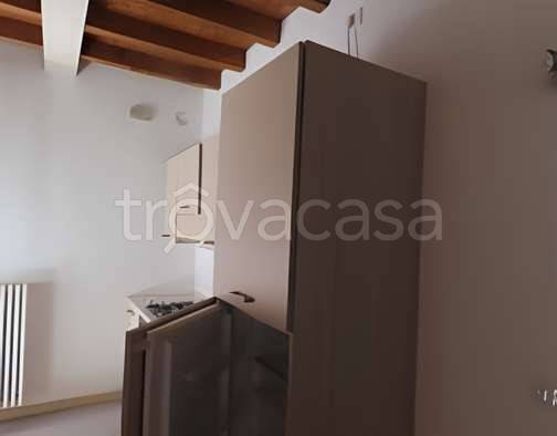 appartamento in vendita a Lecco in zona Bonacina