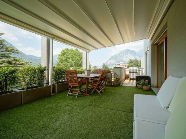 appartamento in vendita a Lecco in zona Maggianico
