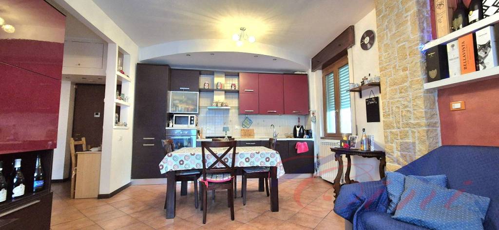 appartamento in vendita a Lecco in zona Maggianico