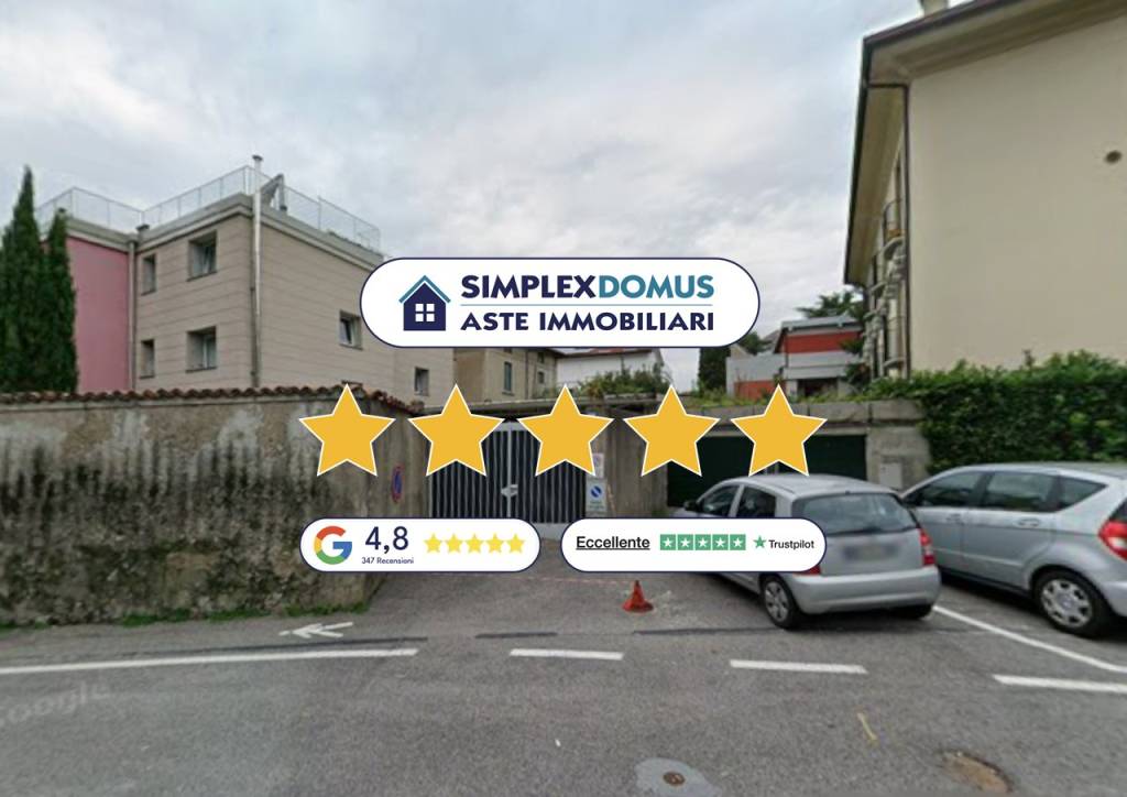 appartamento in vendita a Lecco in zona Castello