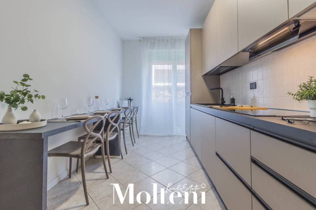 appartamento in vendita a Lecco in zona Acquate