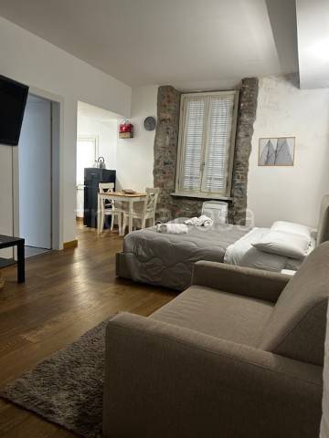 appartamento in vendita a Lecco in zona Lecco Centro