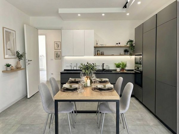 appartamento in vendita a Lecco in zona Viale Turati