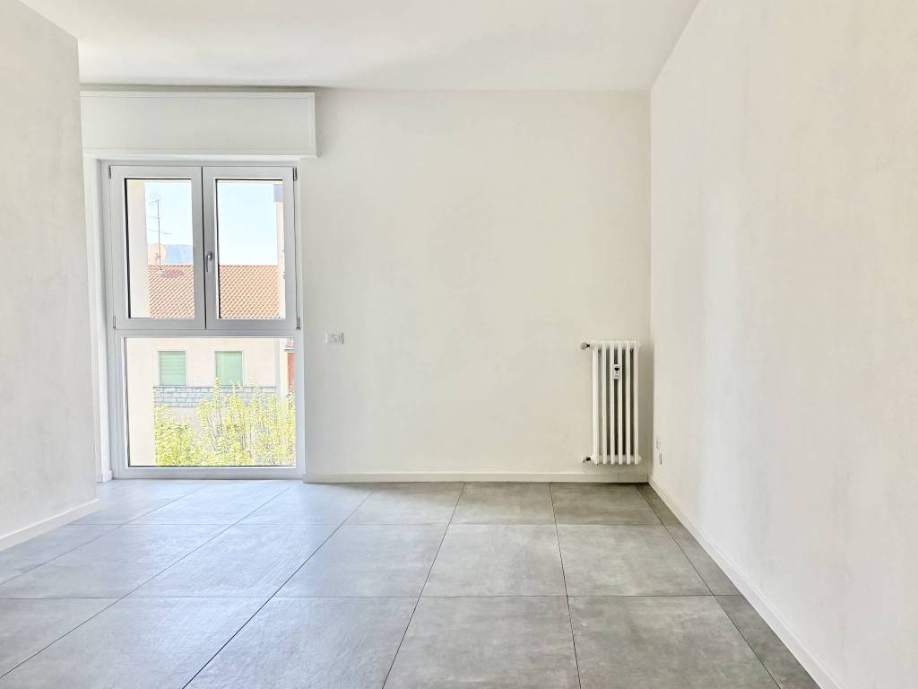 appartamento in vendita a Lecco in zona Viale Turati