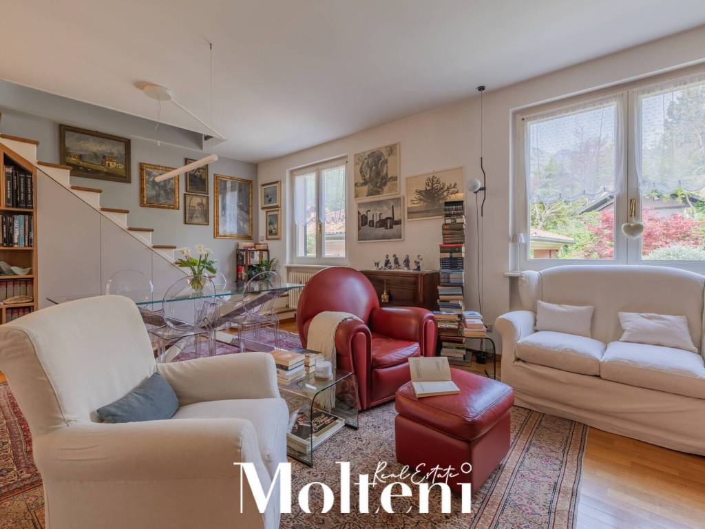 appartamento in vendita a Lecco in zona Rancio