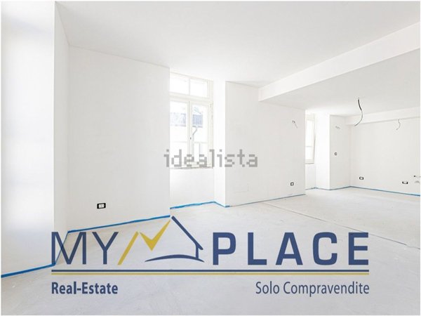 appartamento in vendita a Lecco in zona Lecco Centro